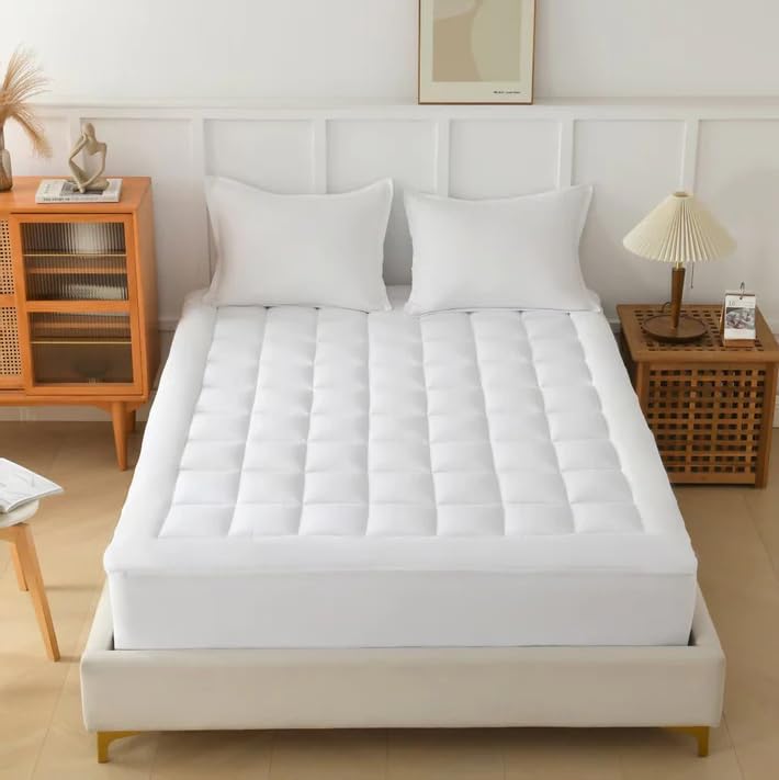 Hotel Quality 10cm Thick Mattress Topper Double Bed – Luxury Quilted 140x190cm Microfibre Topper, Extra Deep Soft Bed Topper with Elasticated Corner Straps, Breathable, Vacuum Packed