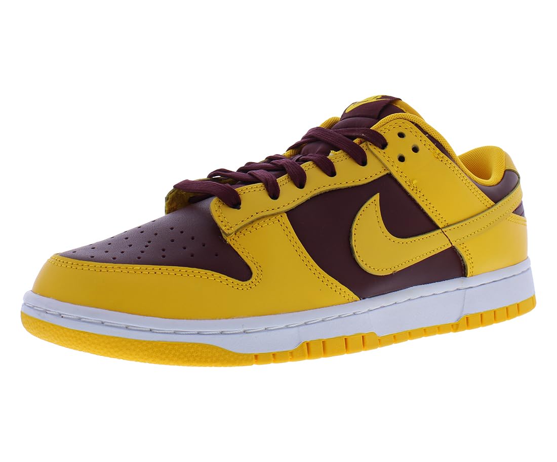 Nike Men's Dunk Low Sneakers
