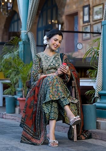 Image of MIRCHI FASHION Women Cotton Printed and Embellished Jaipuri Kurti Set with Pant with Dupatta