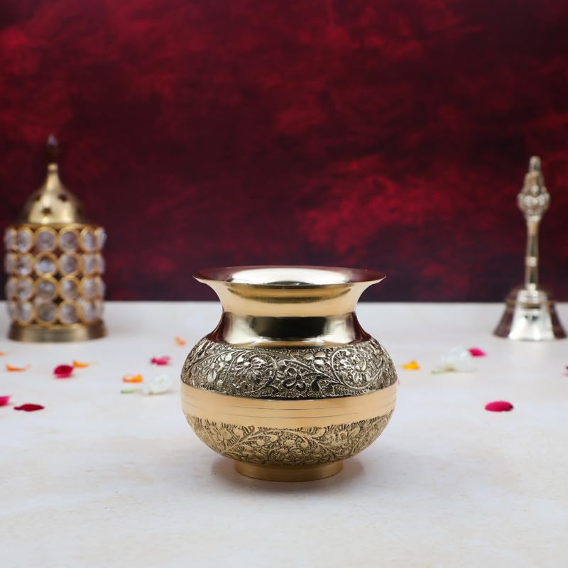 Traditional Brass Lota | Water Pot for Pooja | Lutiya Pital Ki Puja Kalash for All Rituals & Festivals and Karwachouth (Size : 8cm | Weight : 202gm Approxe | Capacity : 250ml)