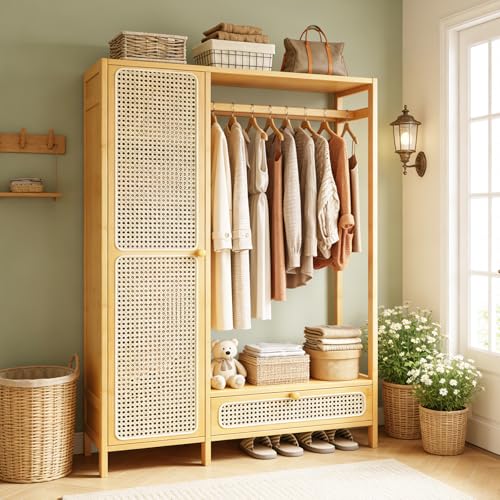 Reviews de Armarios altos disponible en línea. 44 STAR BURN Armario de Bambú, Armarios para Dormitorio, Perchero independiente con Barra para Colgar y Cajones, 4 Compartimentos, Puertas Magnéticas, Armario de Pasillo de Bambú,...