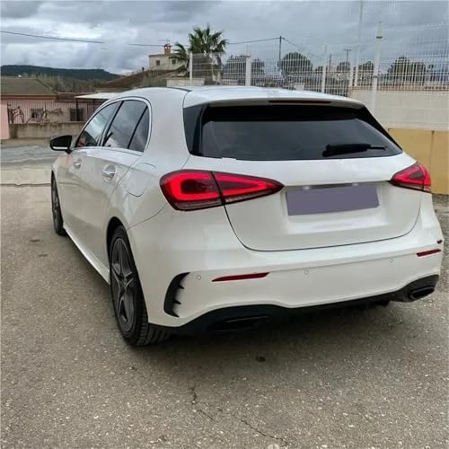Lèvre de spoiler W177 look carbone pour corriger le profil Classe A