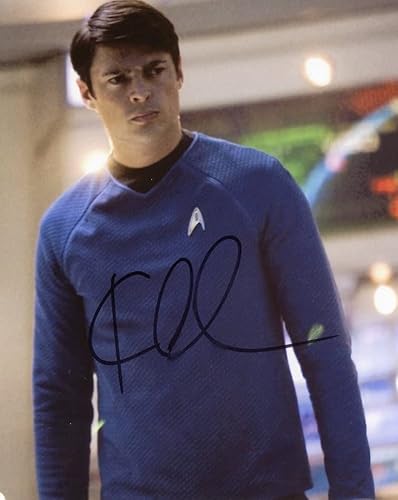 Karl Urban STAR TREK In Person Signed Autographed Photo