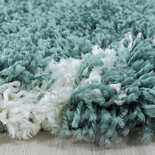 Tapis design à poils longs au design géométrique raffiné et douceur premium