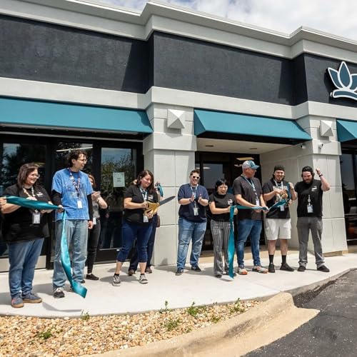 Batavia&rsquo;s first-ever cannabis shop celebrates ribbon-cutting