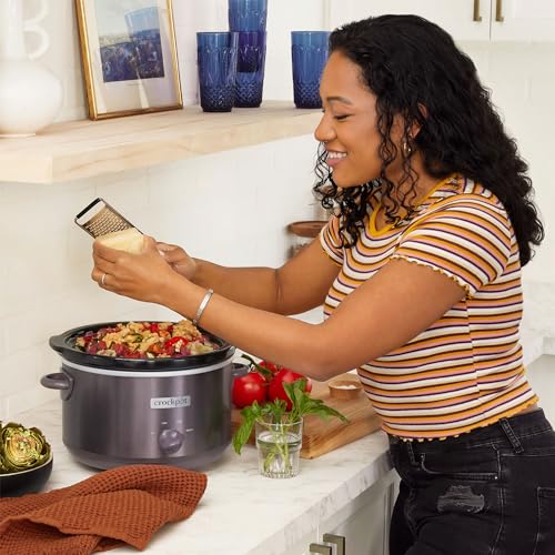 Crock-Pot Manual Design Series 4,5 Quart Slow Cooker with 3 Cook Settings, Removable Dishwasher and Oven Friendly Stoneware for Meal Prep, Cafe Mokka 8 Crock-Pot Manual Design Series 4,5 Quart Slow Cooker with 3 Cook Settings, Removable Dishwasher and Oven Friendly Stoneware for Meal Prep, Cafe Mokka