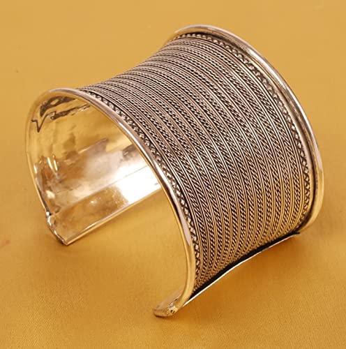 Touchstone Indian Bollywood Desire Exotic Workmanship Finely Placed Hammered Wire Stylish Wrist Enhancer Free Size Cuff Bracelet In Silver Tone For Women. #TOP2