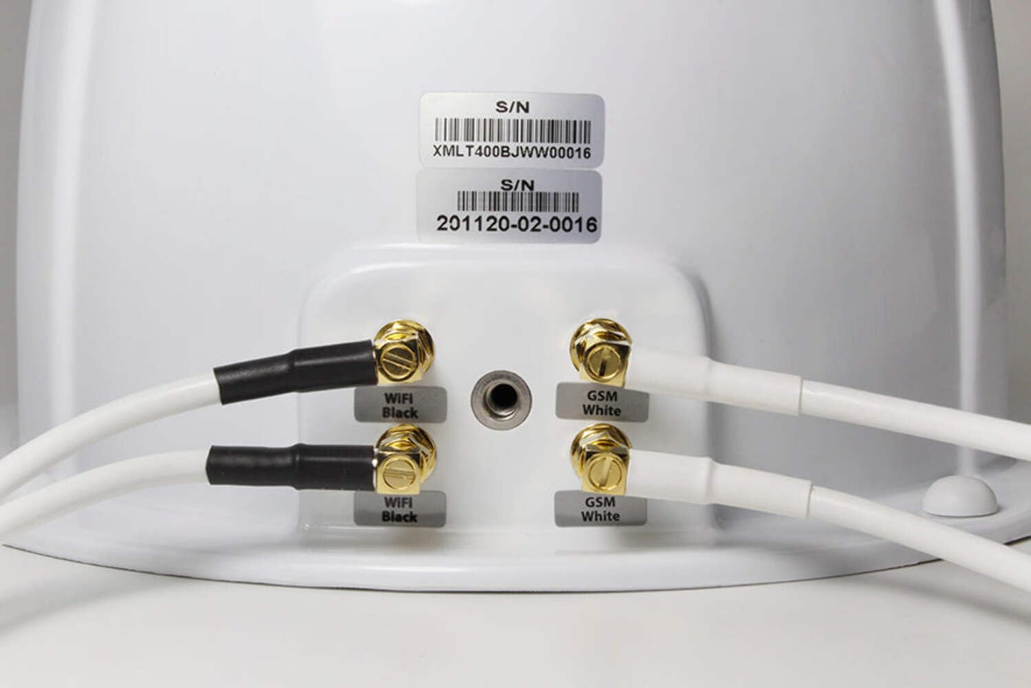 XORO MLT 400 - Sistema antenna WiFi router 4G LTE, specifico per roulotte e camper, funzione hotspot, scheda SIM nel router, interfaccia web, cavo incluso