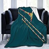 Die kuschelige Flanell-Fleecedecke setzt den perfekten Akzent für Ihre Couch, Ihr Sofa, Ihr Bett und Ihren Wohnraum. Mischen Sie es mit Ihrem Dekor, hängen Sie es über Ihre Couch, Ihr Sofa, Ihren Schnitt oder Ihr Bett, um Ihrem Zimmer Stil zu verleihen.