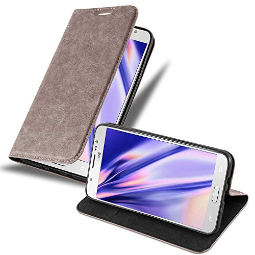 Cadorabo Custodia Libro per Samsung Galaxy J7 2016 in Bruno Café  con Vani di Carte, Funzione Stand e Chiusura Magnetica  Portafoglio Cover Case Wallet Book Etui Protezione