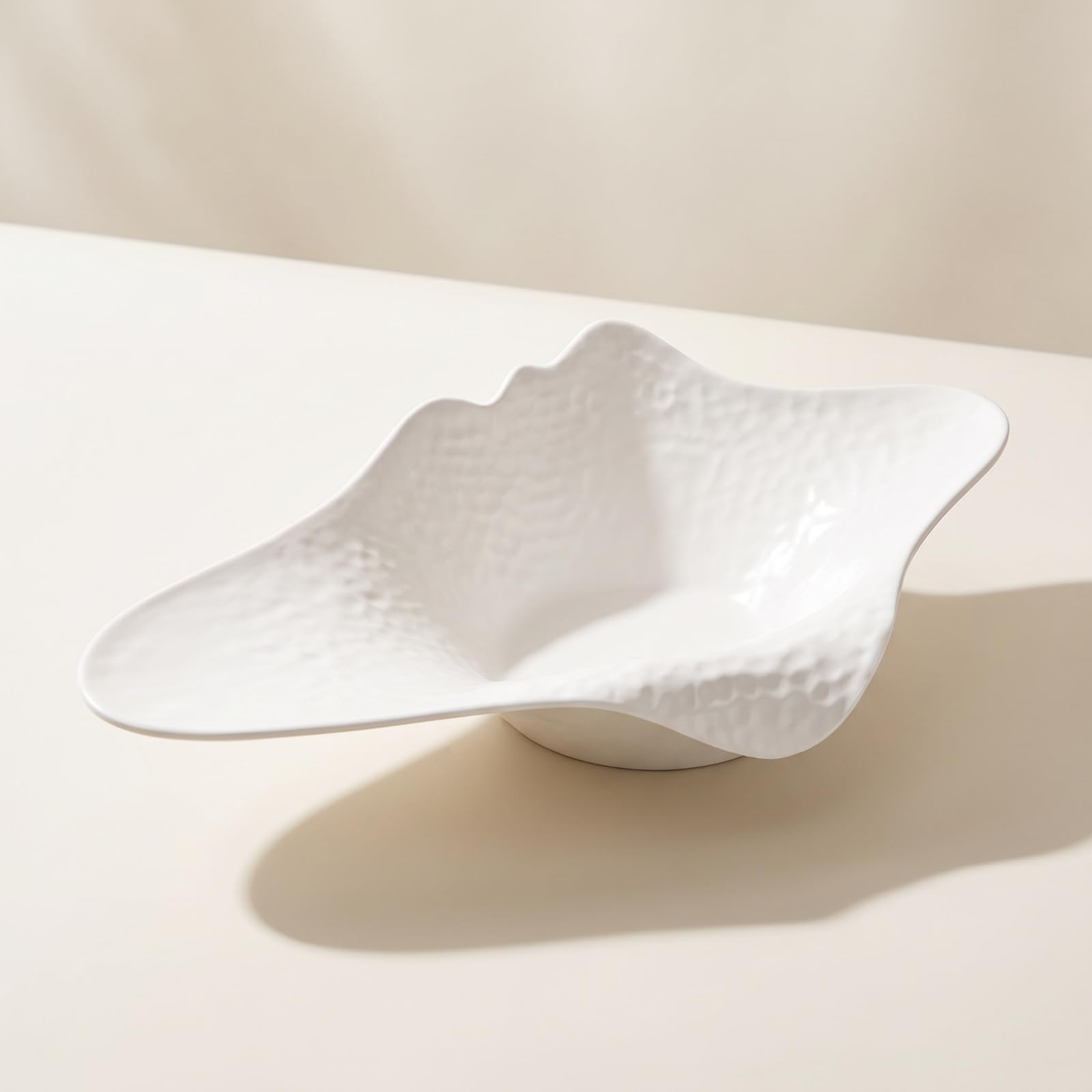 Qianly Assiette En Mélamine Professionnel, Assiette Creuse À Sashimi En Mélamine, Modèle 94919, Forme Coquillage Blanche À Reliefs, Profondeur 10 Cm, Diamètre 18–18,9 Cm, Blanc 94919