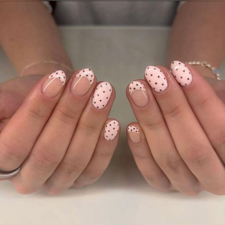 Polka Dot Press on Nails Short -Almond Fake Nails White & Pink - ...