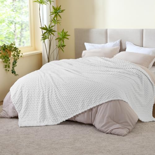 Image of BEDELITE White Queen Blanket for Bed, Soft Cozy Gifts for Women, 90 * 90 | 3D Jacquard Decorative Fleece Blanket, Super Soft Plush Throws, Cute Birthday Gift for Women & Men, Suitable for All Seasons