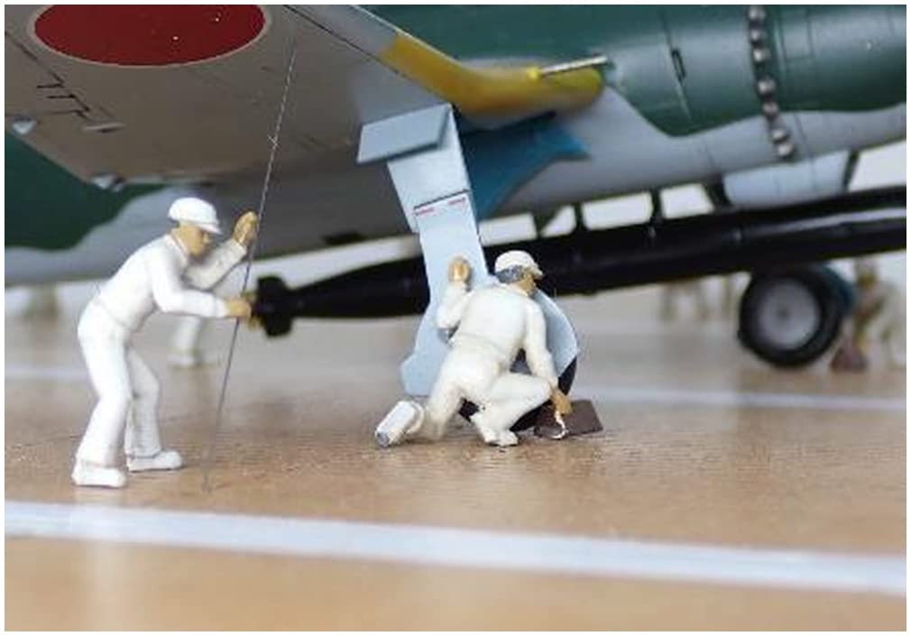 Amazon | ビーバーコーポレーション 1/72 日本海軍 整備員フィギュア