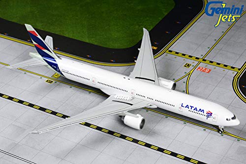 GeminiJets GJLAN1848 1:400 LATAM Boeing 777-300ER