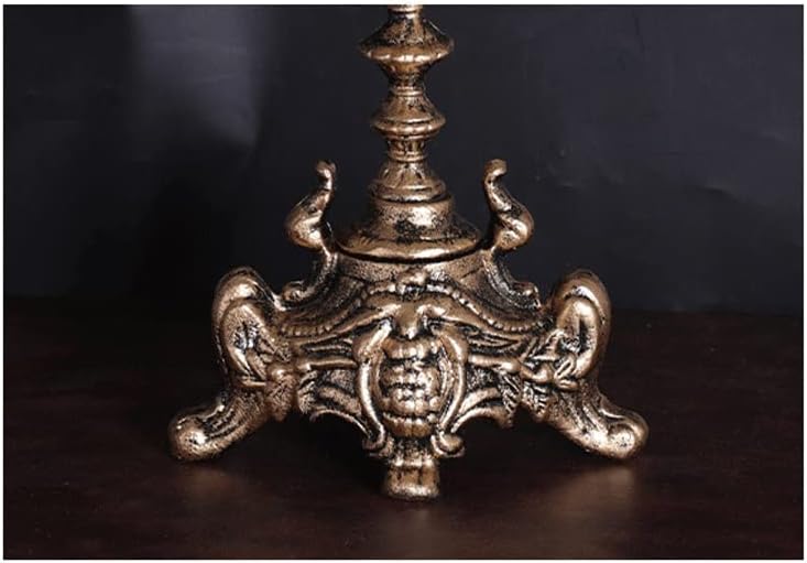 Vintage Candelabra Nordic Wrought Iron Carved Candle Holder Three-Headed Candle Holder Suitable for Dinner Living Room Kitchen Dining Room Candle Stand