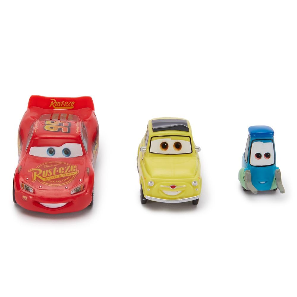 Amazon.co.jp: ディズニーストア公式カーズフィギュアセット