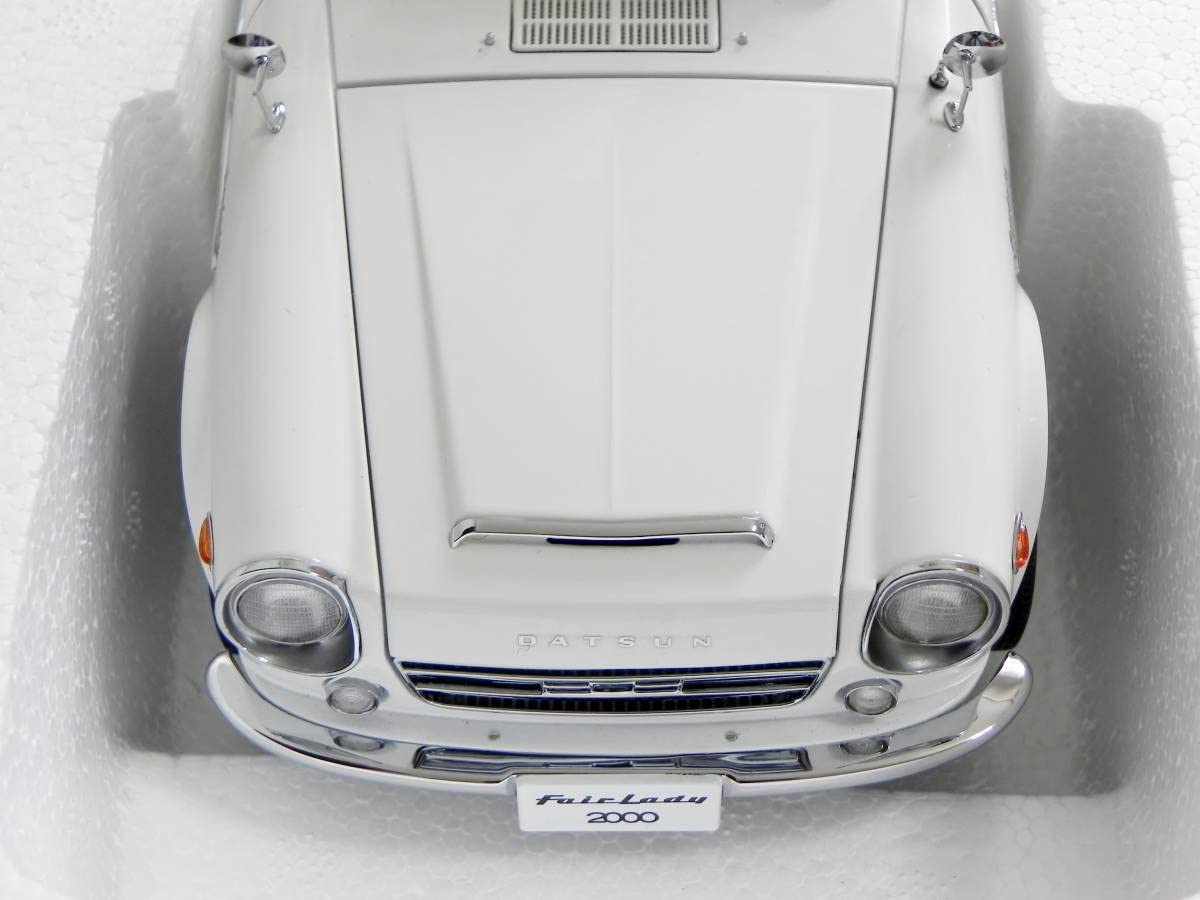 Amazon | オートアート 1/18 ダットサン フェアレディ 2000 (SR311 