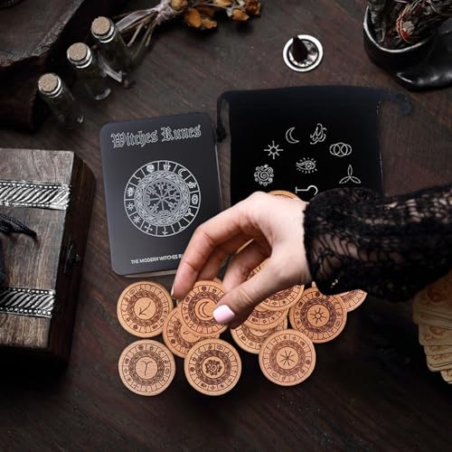 Runas para principiantes de madera grabada con símbolos de meditación y guía 2