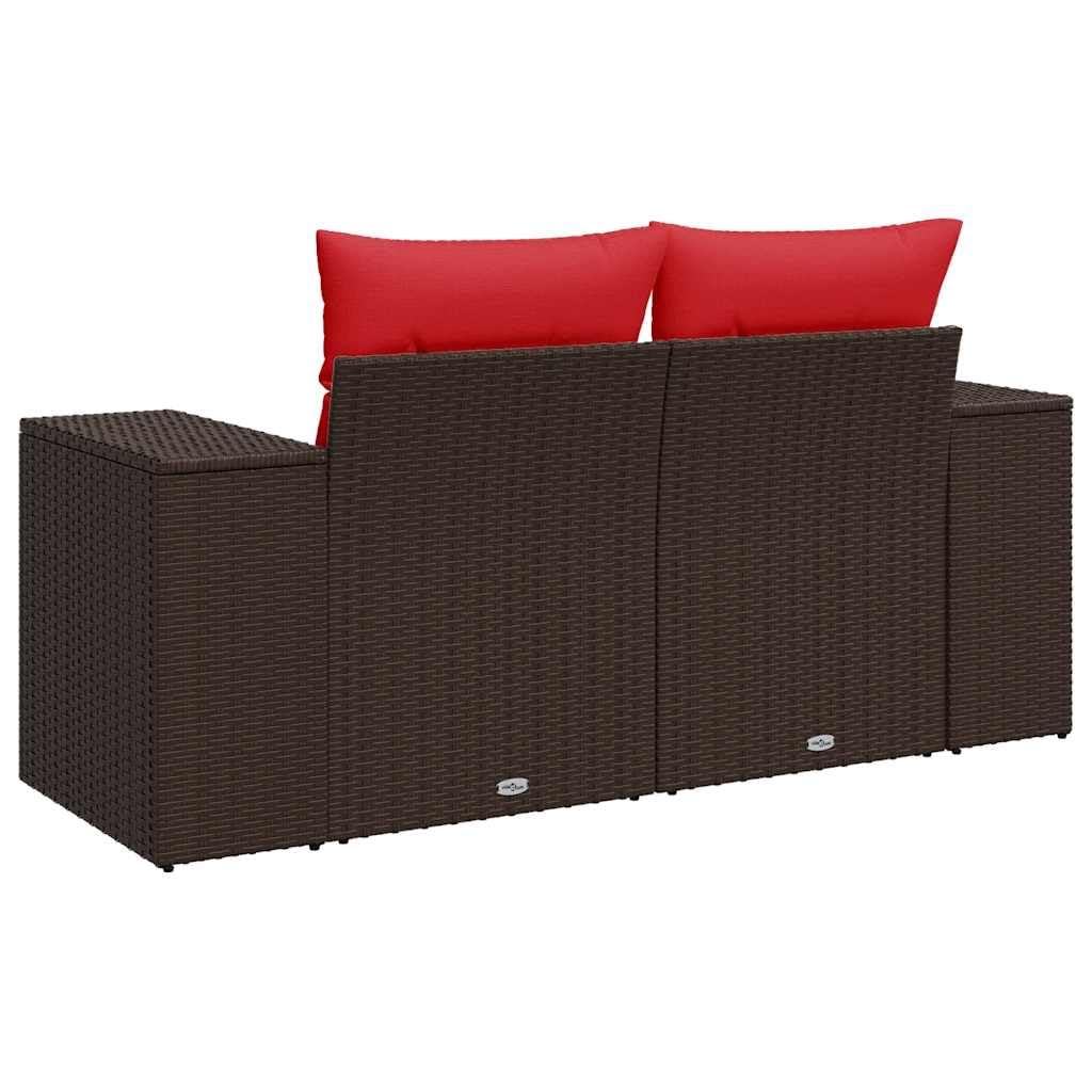 Divano da Giardino 2 Posti in Rattan PE Marrone con Cuscini Rossi | Divano modulare da esterno in polyrattan marrone con ampi braccioli e cuscini sfoderabili per patio e terrazzo.