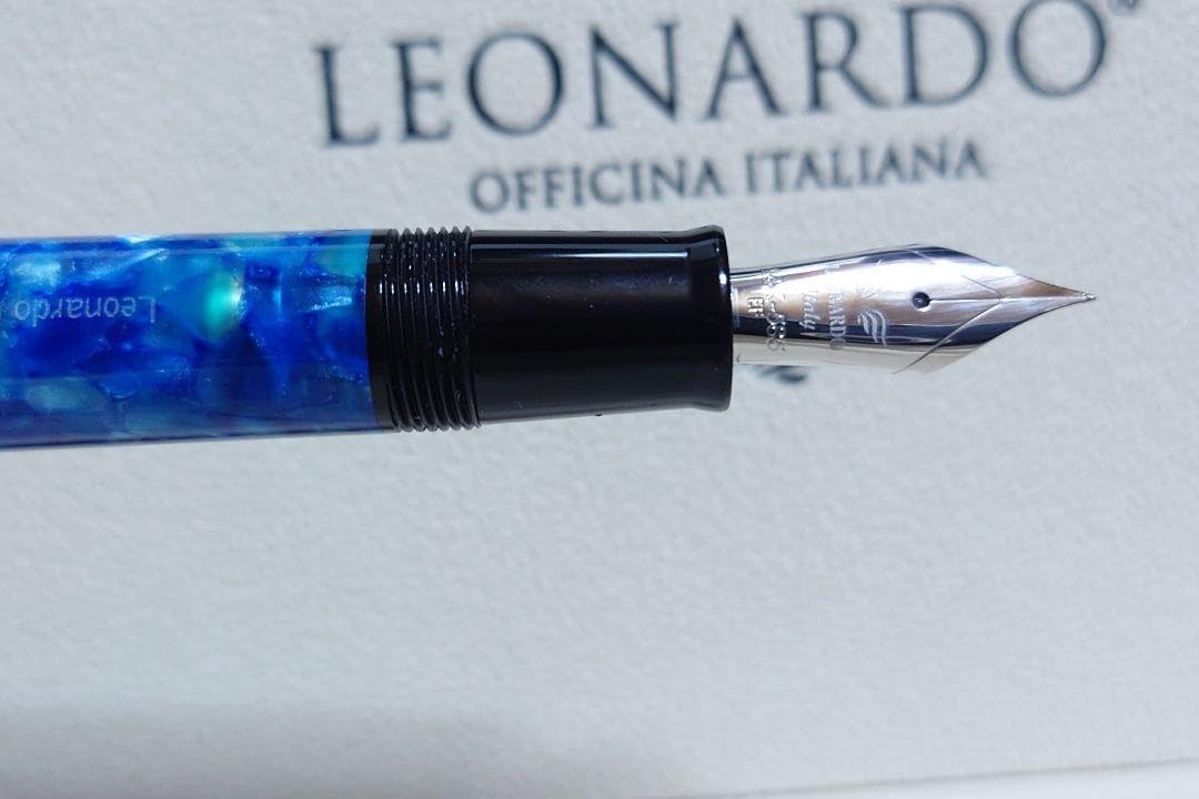 【限定】レオナルド オフィチーナ イタリアーナ フェリーチェ マリナカプリ　EF 限定】レオナルド オフィチーナ イタリアーナ フェリーチェ マリナカプリEF