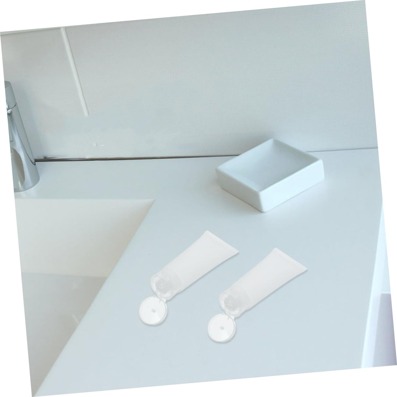 Ipetboom Kit 50 Pezzi Tubetti Trasparenti Ricaricabili da Viaggio 50ml in Pp e Pe, Bottiglie Compatte per Lozione, Shampoo e Dentifricio, per Uso Quotidiano e Viaggi