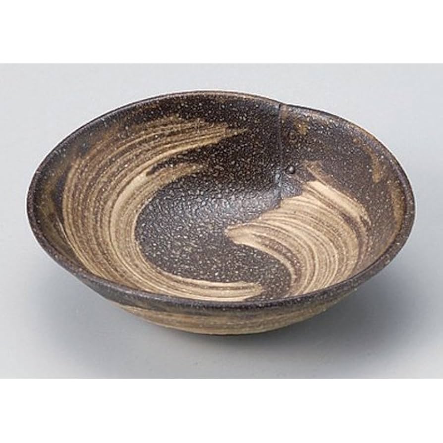 Amazon.com: せともの本舗 Oriented White Brush with Twig