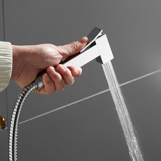 Wysokiej jakości zestaw termostatyczny kwadratowy chromowany mosiężny bidet, muzułmańska głowica prysznicowa Shattaf, higieniczny spray toaletowy, 1 zestaw