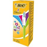 Con 4 colores diferentes con los que escribir