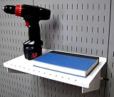Wall Control ASM-SH-1609 W 23 cm głęboka półka do montażu tylko do tablicy Wall Control Pegboard, biała