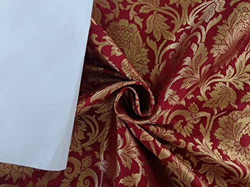 Tissu jacquard brocart rouge sang large de 112 cm - Référence BRO869