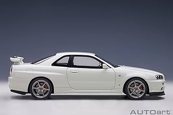 Amazon | オートアート (AUTOart) 1/18 ニッサン スカイライン