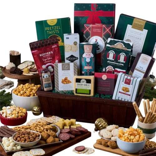 Christmas Basket Gift Deluxe of Holiday Foods by GourmetGiftBaske...