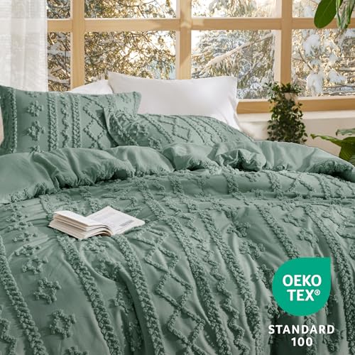 Bedsure Tufted Boho Comforter Set Twin Size - Green Boho Bed Set, GentleSoft™ 2 Pieces Farmhouse Shabby Chic Embroidery Bedding, Gifts for Woman, Soft Jacquard Twin Comforter for All Seasons
