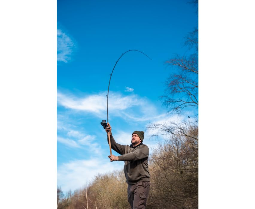 Korum 3K 3,6 m Trilogy Triple | grobe Angelrute für Exemplarfische | Leistungsstarker Butt Abschnitt | 3 x obere Abschnitte 0,7 kg, 0,8 kg und 1,0 kg | 3 x Spitzen 56,7 g, 113,4 g und 170 g |