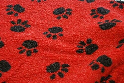 Tissu polaire imitation fourrure de mouton Sherpa pour isoler le couchage des animaux domestiques