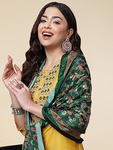 Silk Embroidered Kurta Set for Women2