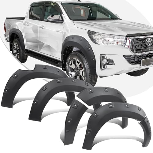 Ampliaciones de guardabarros para Toyota Hilux Revo y Rocco en rutas todoterreno