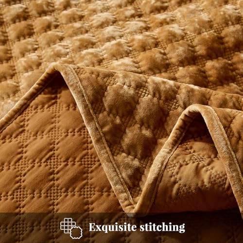 WARMDERN Velvet Quilt Queen Size, Luxury Geometric Stitch Quilt Set, Lightweight Diamond Patterned Bedspread and Coverlet, Soft Comforter for All Seasons, Burnt Orange, 90" x 96"