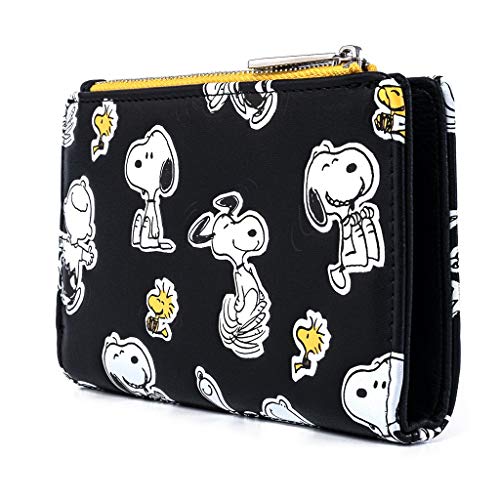 Loungefly Peanuts Snoopy and Woodstock All Over Print Wallet3