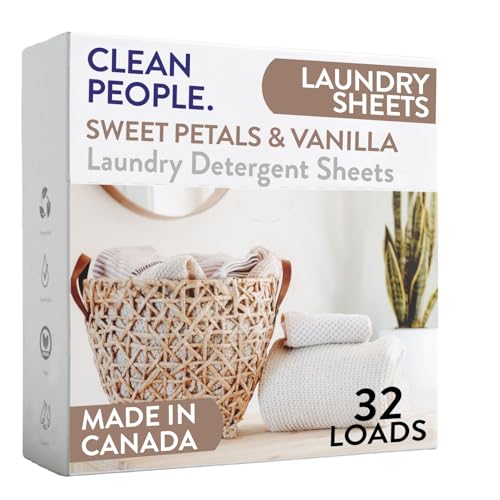 The Clean People Hojas de detergente para ropa – Jabón de lavandería – Embalaje ultra concentrado, reciclable, lucha contra las manchas – pétalos dulces y vainilla, paquete de 32