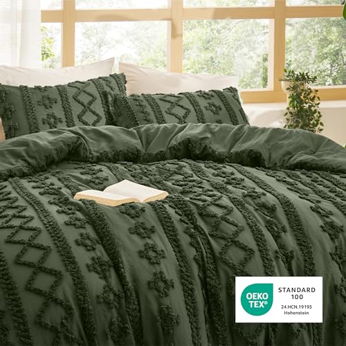 Image of Bedsure Tufted Boho Comforter Set Queen Size - Olive Green Boho Bed Set, GentleSoft 3 Pieces Farmhouse-Style Embroidery Bedding, Gifts for Woman, Soft Jacquard Kids' Queen Comforter for All Seasons