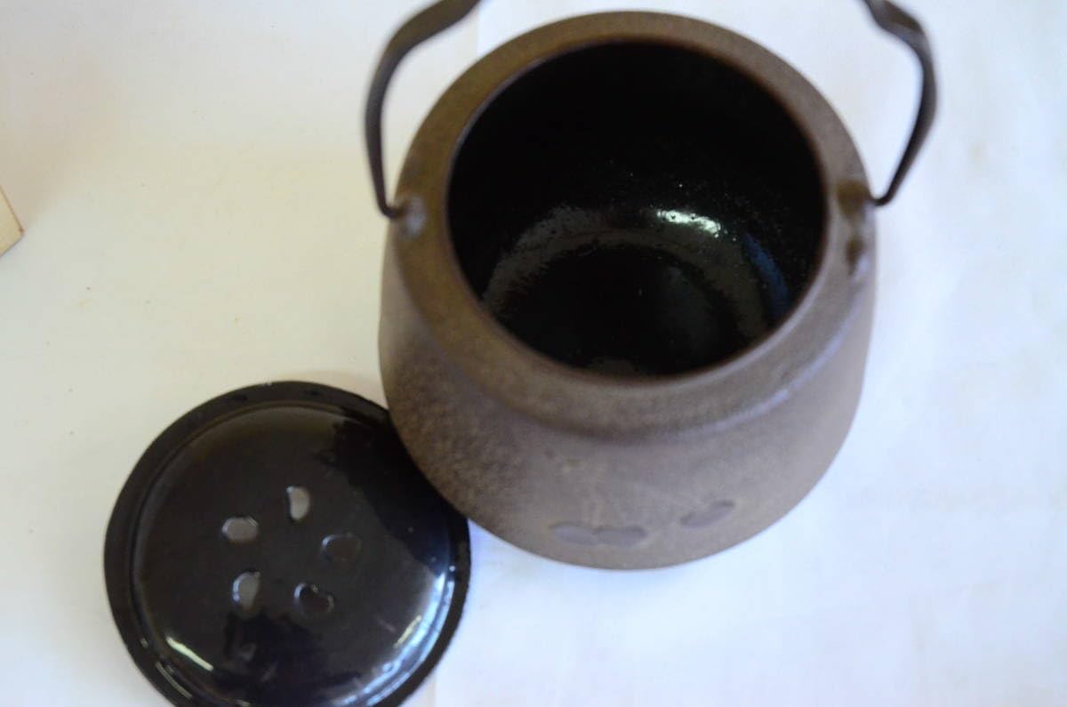 建水　山形鋳物　伝統工芸 鉄製 共箱 茶道具 Amazon.co.jp: 建水 山形鋳物工業団地協同組合 国家指定 伝統