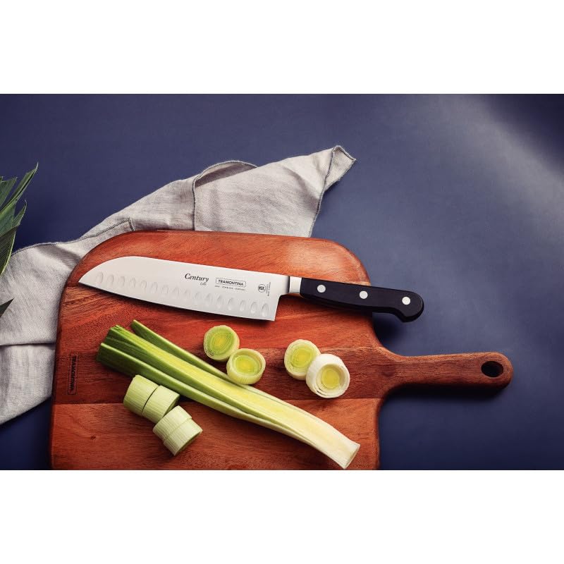 Amazon｜トラモンティーナ センチュリー レアメタル鍛造成形三徳包丁  
