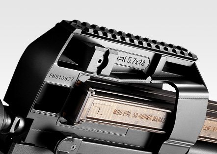 Amazon.co.jp: 東京マルイ 電動ガン スタンダードタイプ P-90 TR【電動