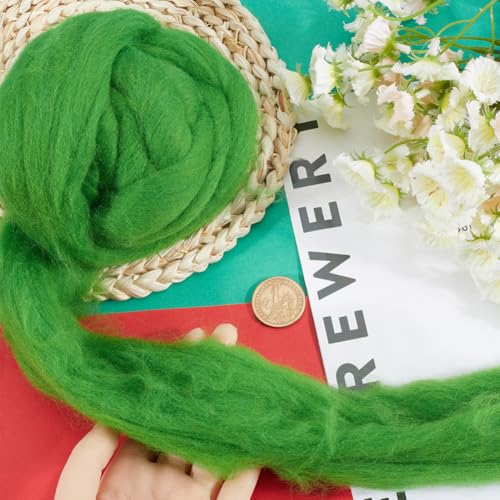 GORGECRAFT 100g Needle Felting Wool Green Dyed Merino Wool Top Roving Felting Fibre Yarn Felt Blend Dreads for Spinning Knitting Weaving Chunky Yarn Christmas DIY Materials Handcrafts - Image 3