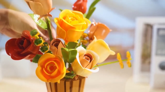 Amazon.com: Flowers Set with Vase for Adults Compatible with Lego