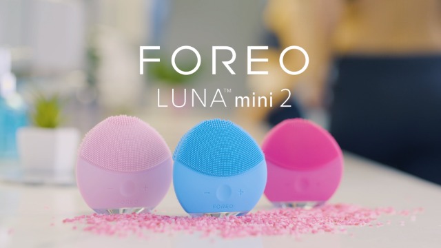 FOREO LUNA mini 2 ミントブルー foreo-luna-mini-2-review-demo.jpg