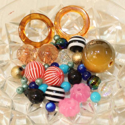 Amazon | ビーズ アソート パック 4シリーズ『Colorful Party Set  