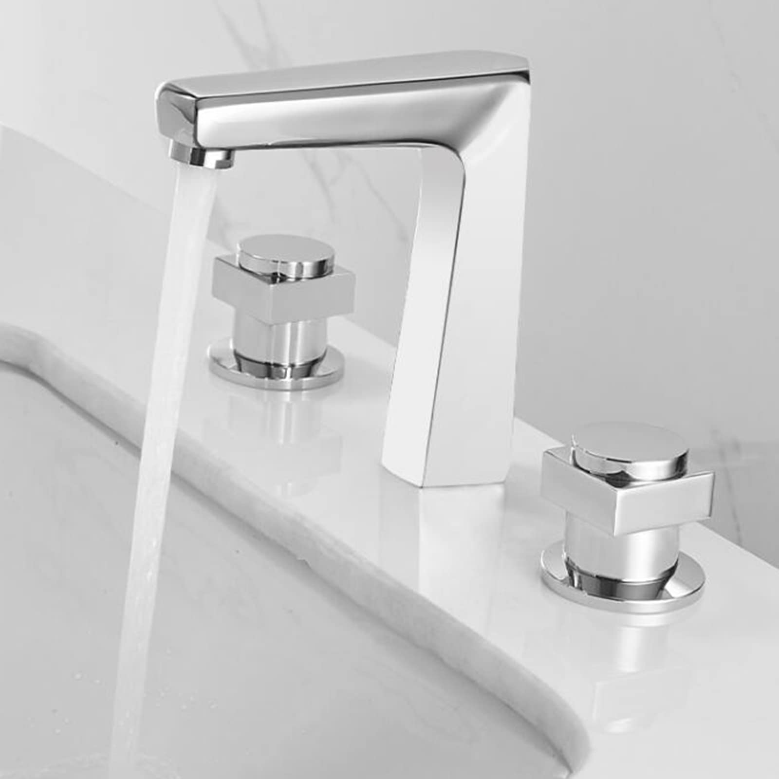 Moda - Grifo cromado para lavabo (3 agujeros, latón macizo)|Homary Moda - Grifo cromado para lavabo (3 agujeros, latón macizo)|Homary